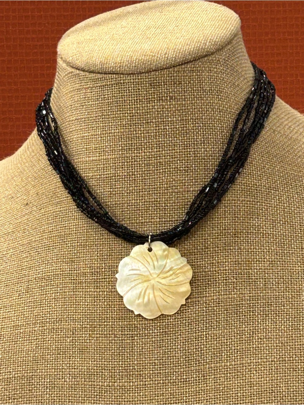 Mother of Pearl and black glass bead necklace